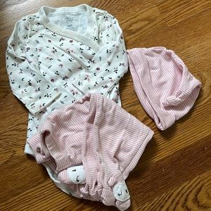 GUC, Just One You (Macy’s), 6mo okay set